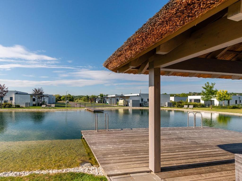 Apartment With Pool, Roof Terrace, Garden Zsira Exterior photo